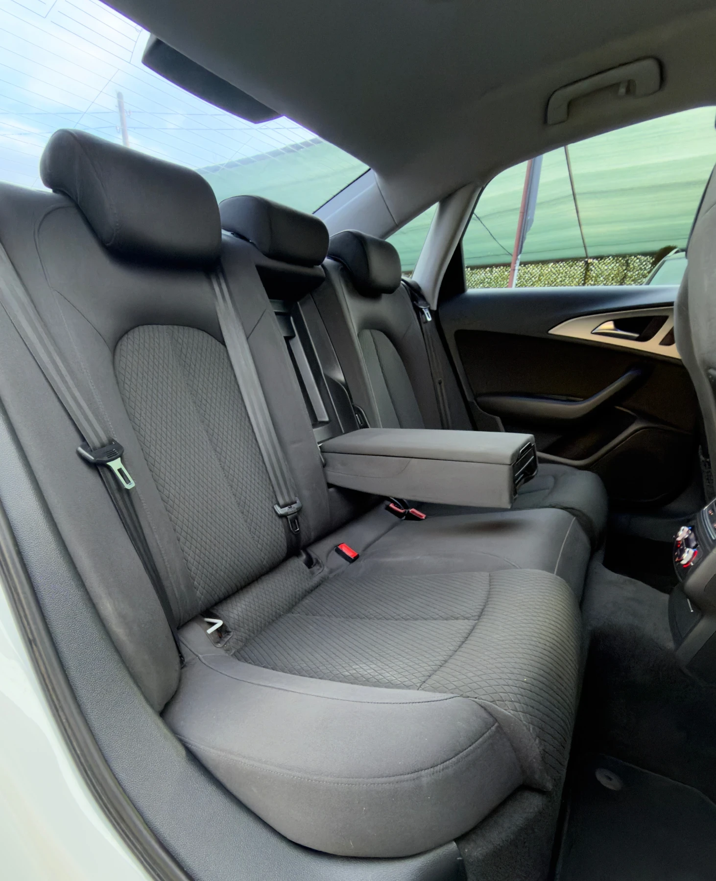 Audi A6 BI-TDI* 313HP* 8ZF* KEYLESS* TOP* СОБСТВЕН ЛИЗИНГ, снимка 10 - Автомобили и джипове - 54160409