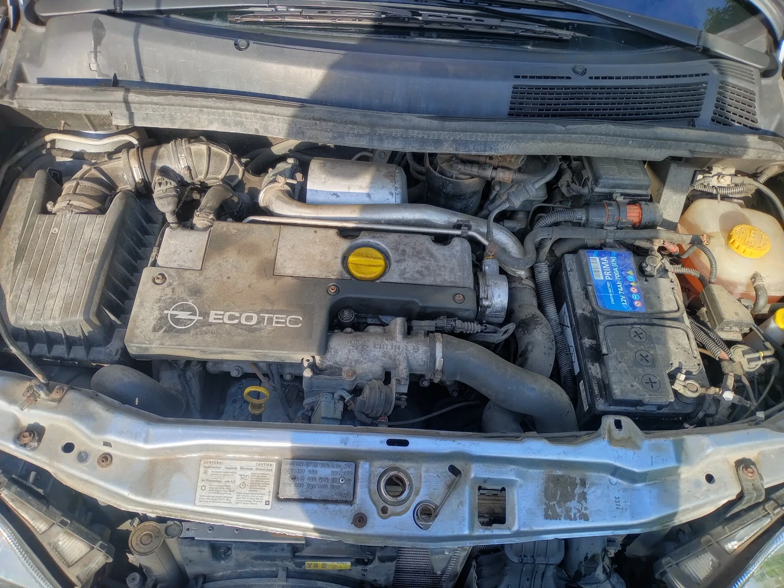 Opel Zafira 2.0DTL, снимка 8 - Автомобили и джипове - 55043548