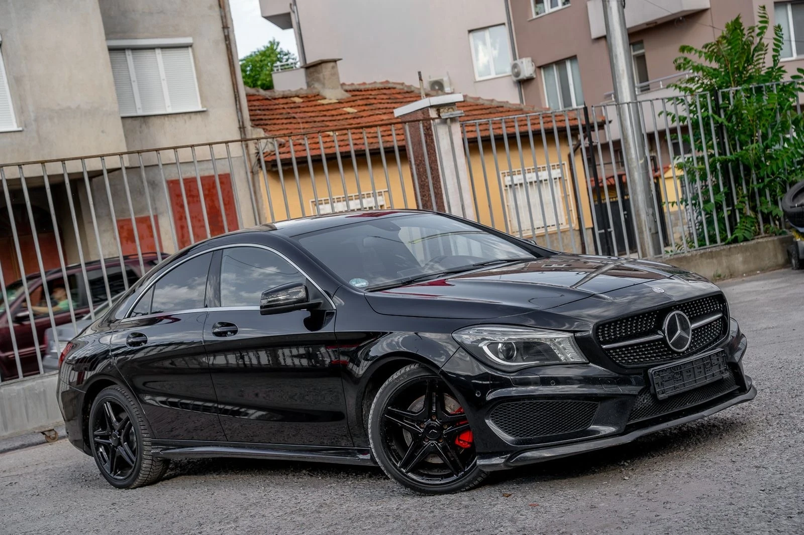 Mercedes-Benz CLA 220 CDI-AMG-DISTRONIC-EXCLUSIVE-ПОДГРЕВ-FULL LED-NAVI