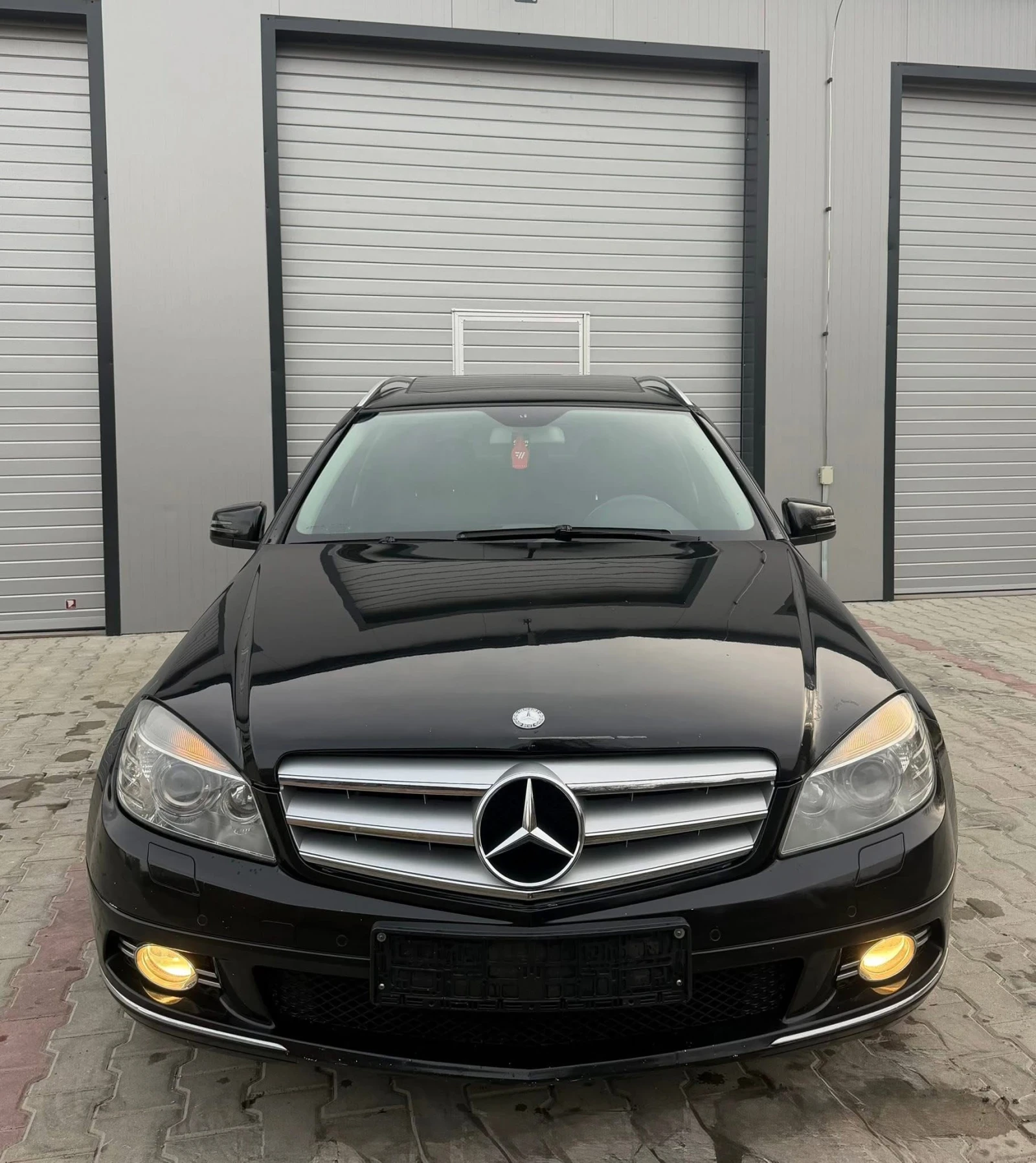 Mercedes-Benz C 220, снимка 4 - Автомобили и джипове - 54903366