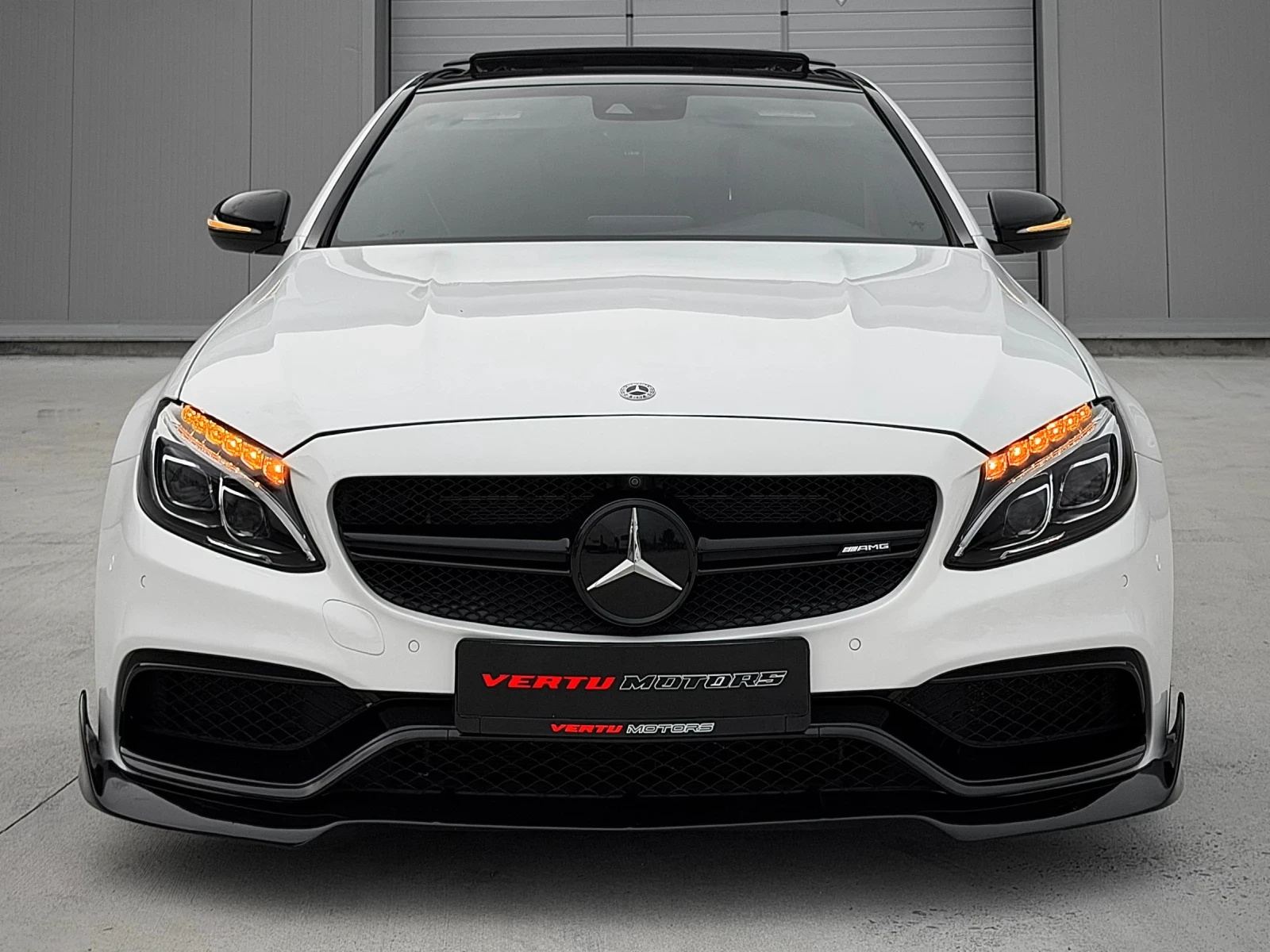 Mercedes-Benz C 63 AMG S/ STAGE 1/ DESIGNO/ PANO/ 3xTV/ NIGHT PACK/ F1, снимка 3 - Автомобили и джипове - 54973506