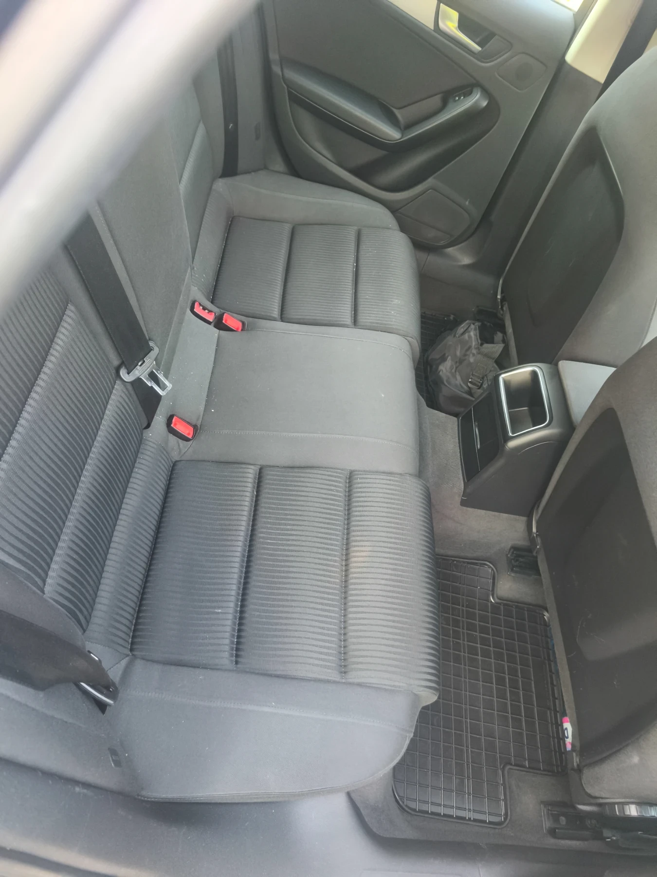 Audi A4 B 4, снимка 8 - Автомобили и джипове - 55334920