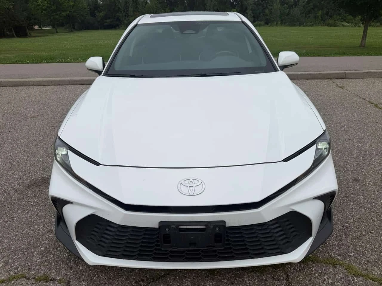 Toyota Camry SE | ШИБИДАХ | ДВА КЛЮЧА | CARFAX | , снимка 6 - Автомобили и джипове - 55614739