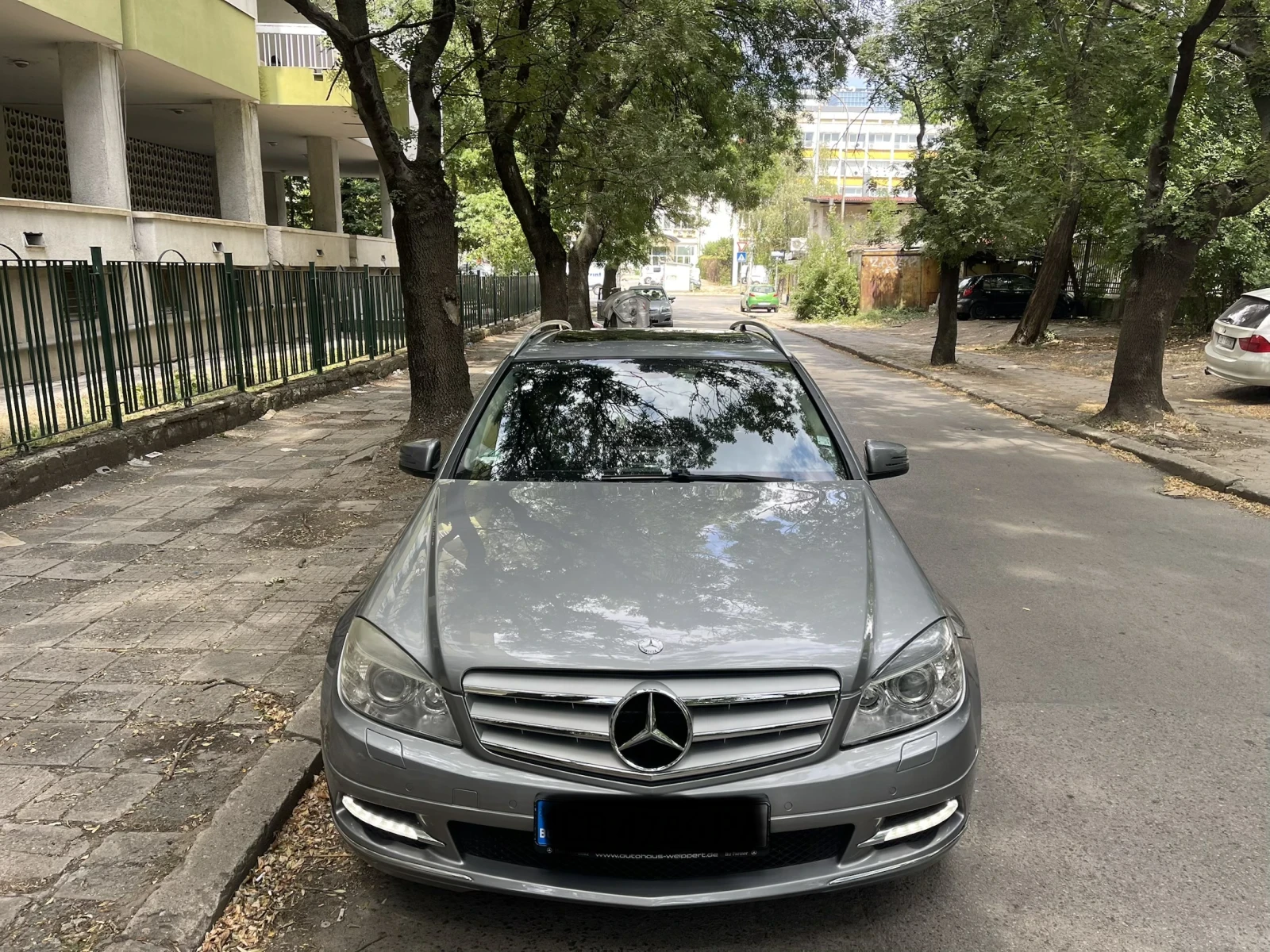 Mercedes-Benz C 350, снимка 2 - Автомобили и джипове - 55665879