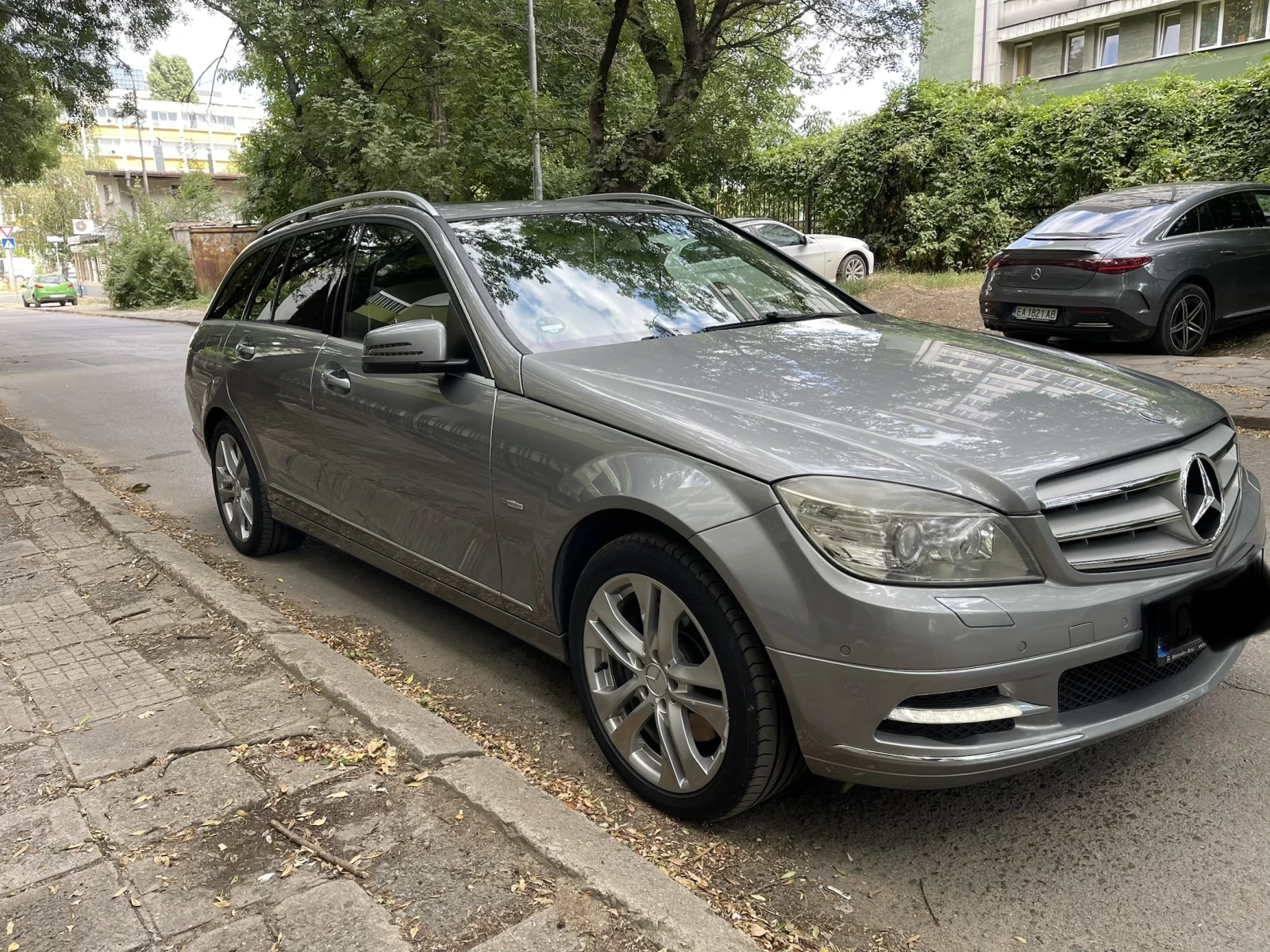 Mercedes-Benz C 350, снимка 3 - Автомобили и джипове - 55665879