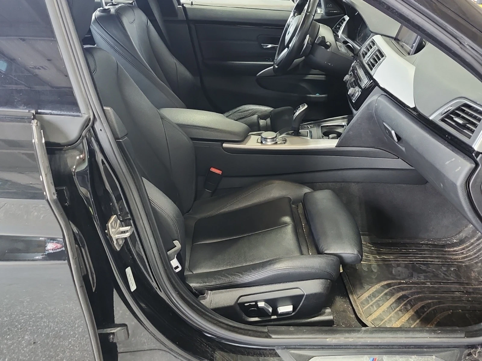 BMW 440 XDrive40i* HARMAN KARDON* HEAD-UP* CARFAX , снимка 11 - Автомобили и джипове - 55719005