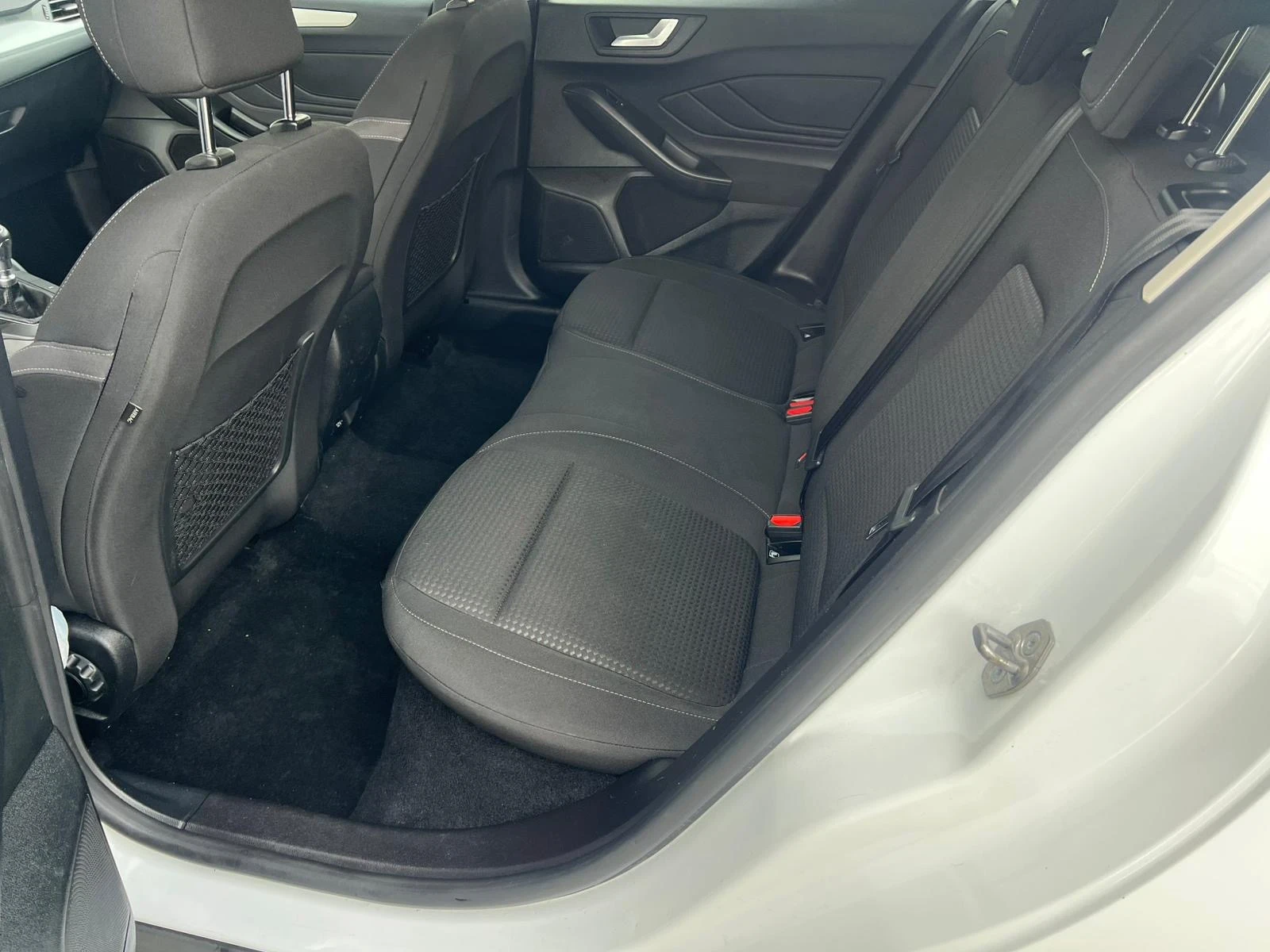 Ford Focus 1.0I ECOBOOST START STOP NAVI 6-SPEED EVRO 6D, снимка 16 - Автомобили и джипове - 55825241