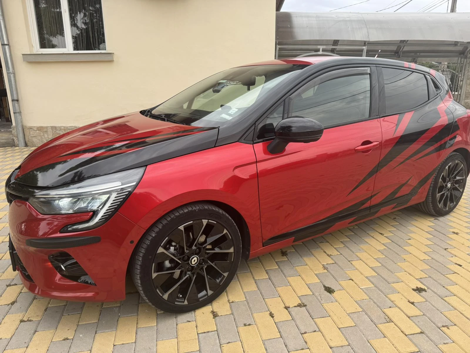 Renault Clio, снимка 6 - Автомобили и джипове - 56164688