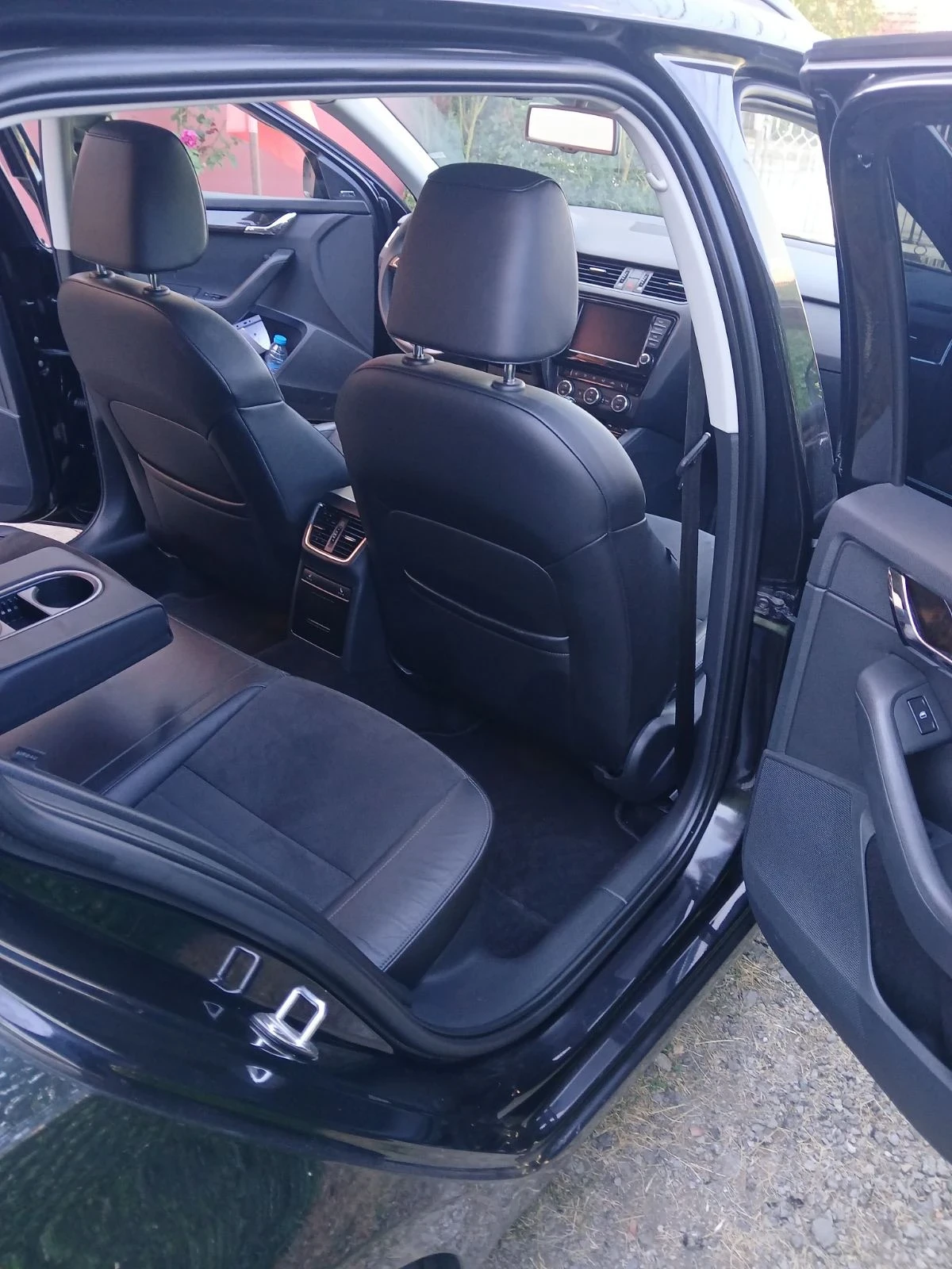Skoda Octavia, снимка 8 - Автомобили и джипове - 56260722