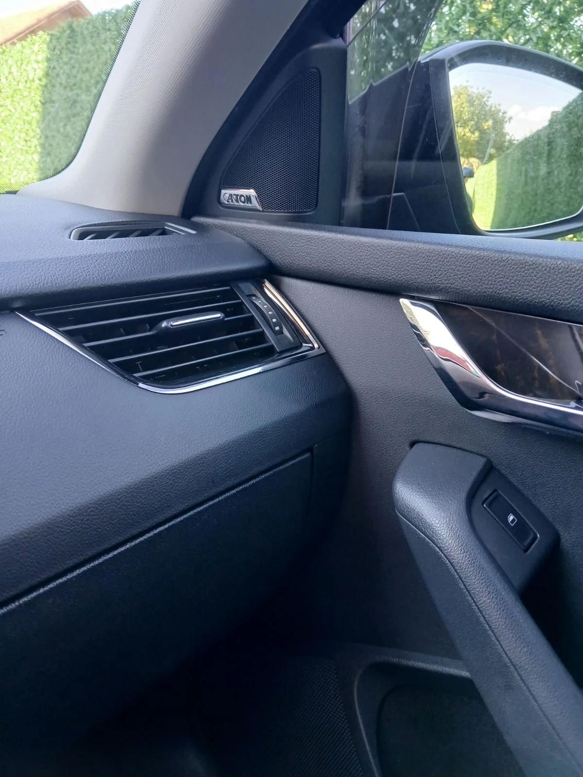 Skoda Octavia, снимка 12 - Автомобили и джипове - 56260722
