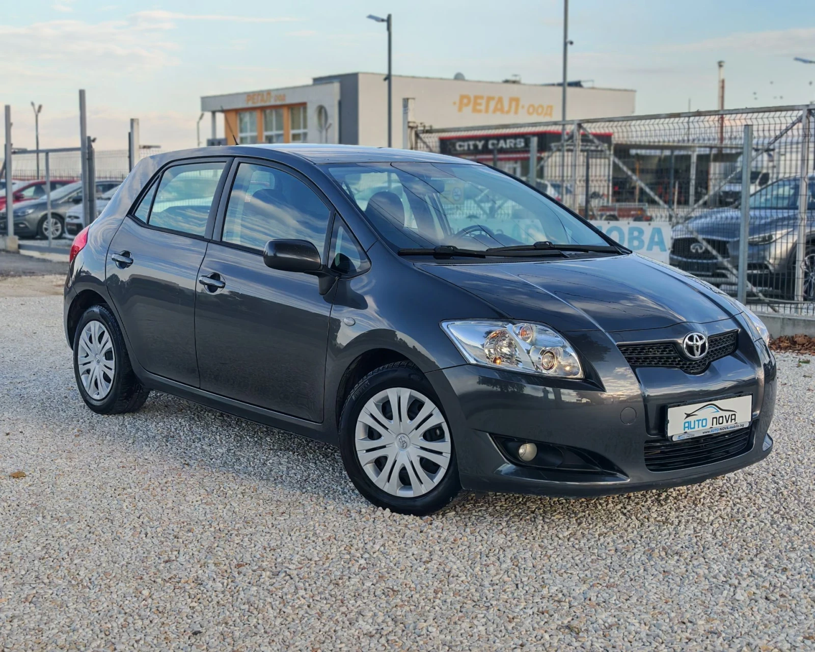 Toyota Auris 1.4 ДИЗЕЛ 90 К.С. AВТОМАТИК! ВЕРИГА! УНИКАЛЕН!!!, снимка 15 - Автомобили и джипове - 56261362