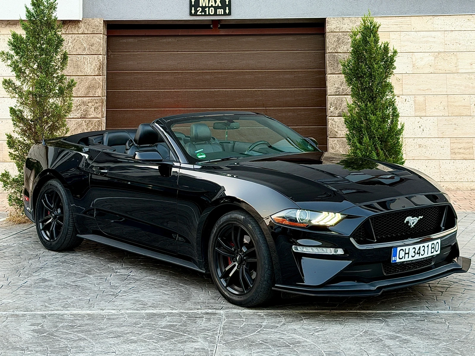 Ford Mustang 2.3 Premium Cabrio | ЛИЗИНГ