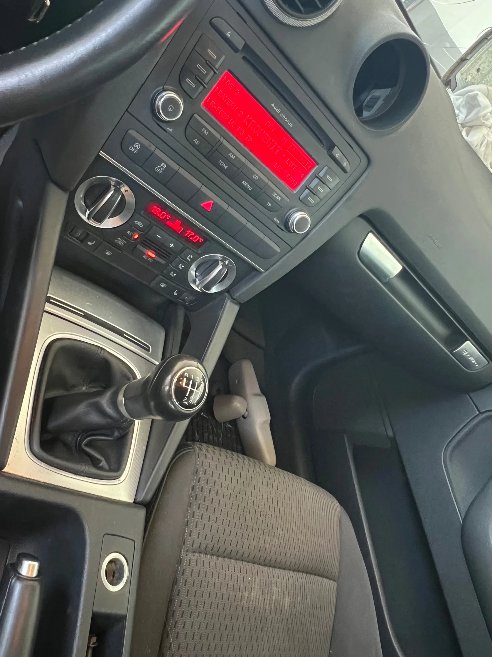 Audi A3 2.0TDi CFF Quattro , снимка 9 - Автомобили и джипове - 56508575