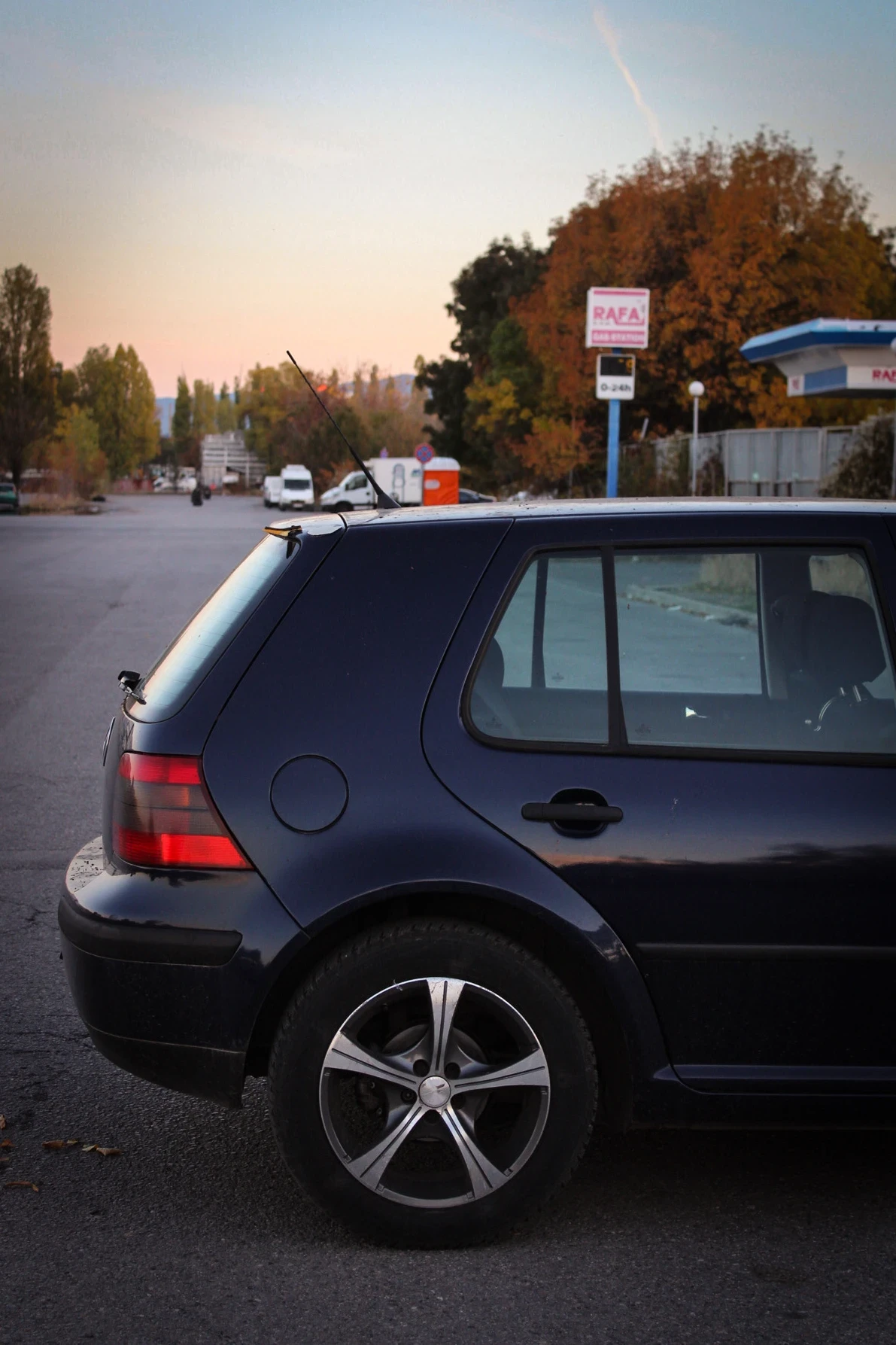 VW Golf 16v, снимка 11 - Автомобили и джипове - 56662604