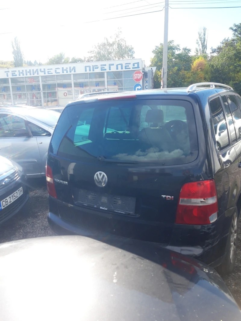 VW Touran 2.0tdi  16v НА ЧАСТИ, снимка 4 - Автомобили и джипове - 38137400