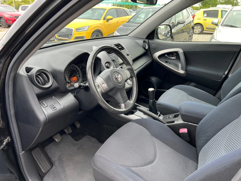 Toyota Rav4 2.0i vvt i 150, снимка 12 - Автомобили и джипове - 47316875