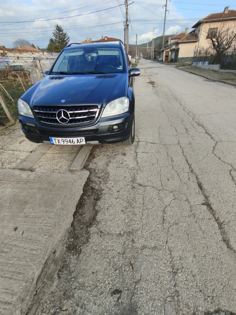 Mercedes-Benz ML 320, снимка 2 - Автомобили и джипове - 48335877