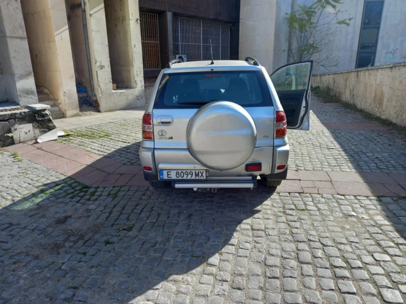 Toyota Rav4 2000куб-150к, снимка 3 - Автомобили и джипове - 52285959