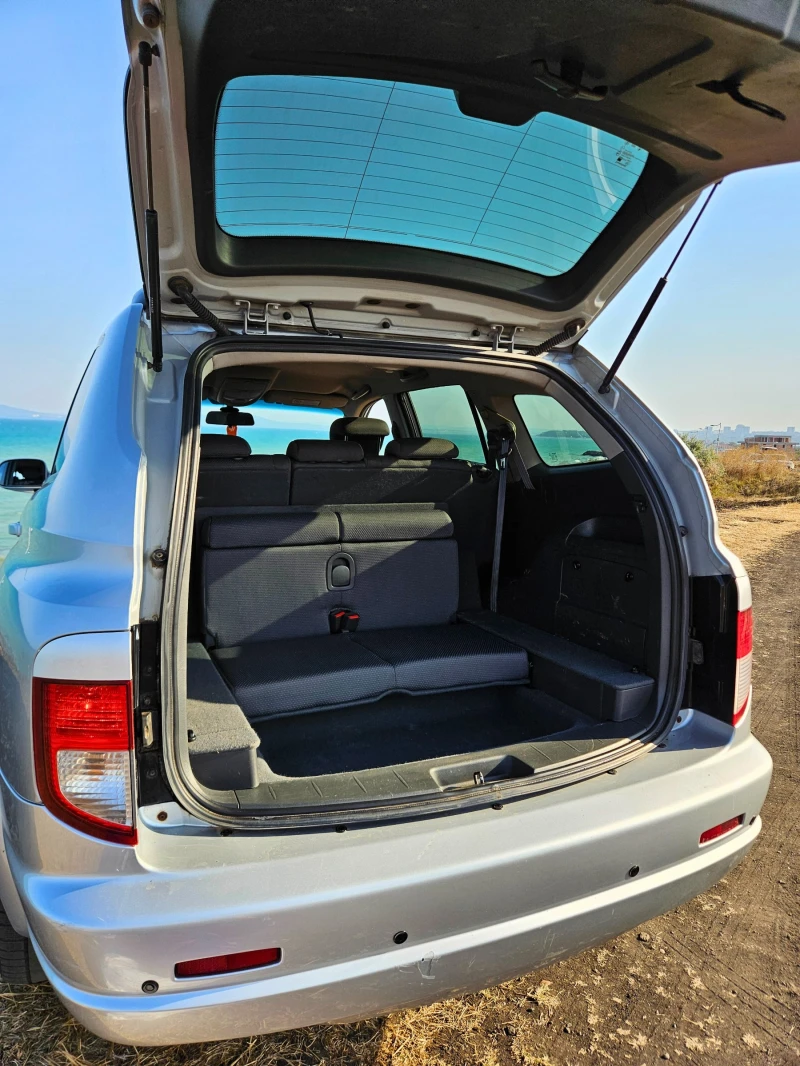 SsangYong Kyron, снимка 16 - Автомобили и джипове - 51458531