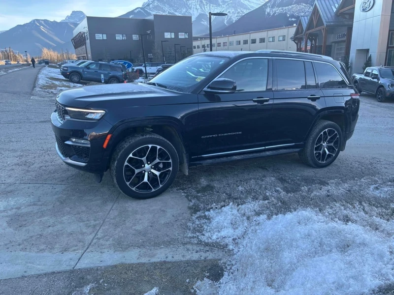 Jeep Grand cherokee * Quadra-Lift* CARFAX * БЕЗ ПЪРВОНАЧАЛНА ВНОСК, снимка 2 - Автомобили и джипове - 53244792