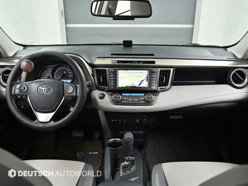 Toyota Rav4 2.5 Бензин 4x4, снимка 3 - Автомобили и джипове - 55610477