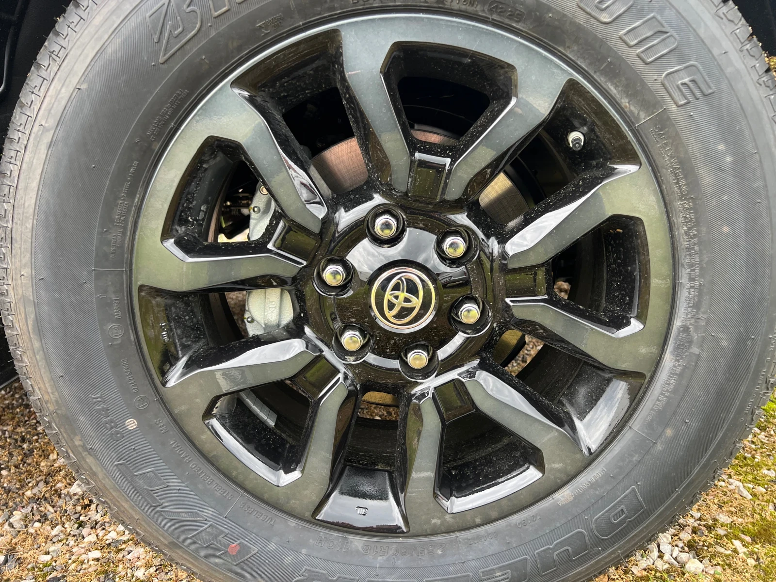 Toyota Hilux Invincible JBL MildHybrid 48V, снимка 16 - Автомобили и джипове - 54378822