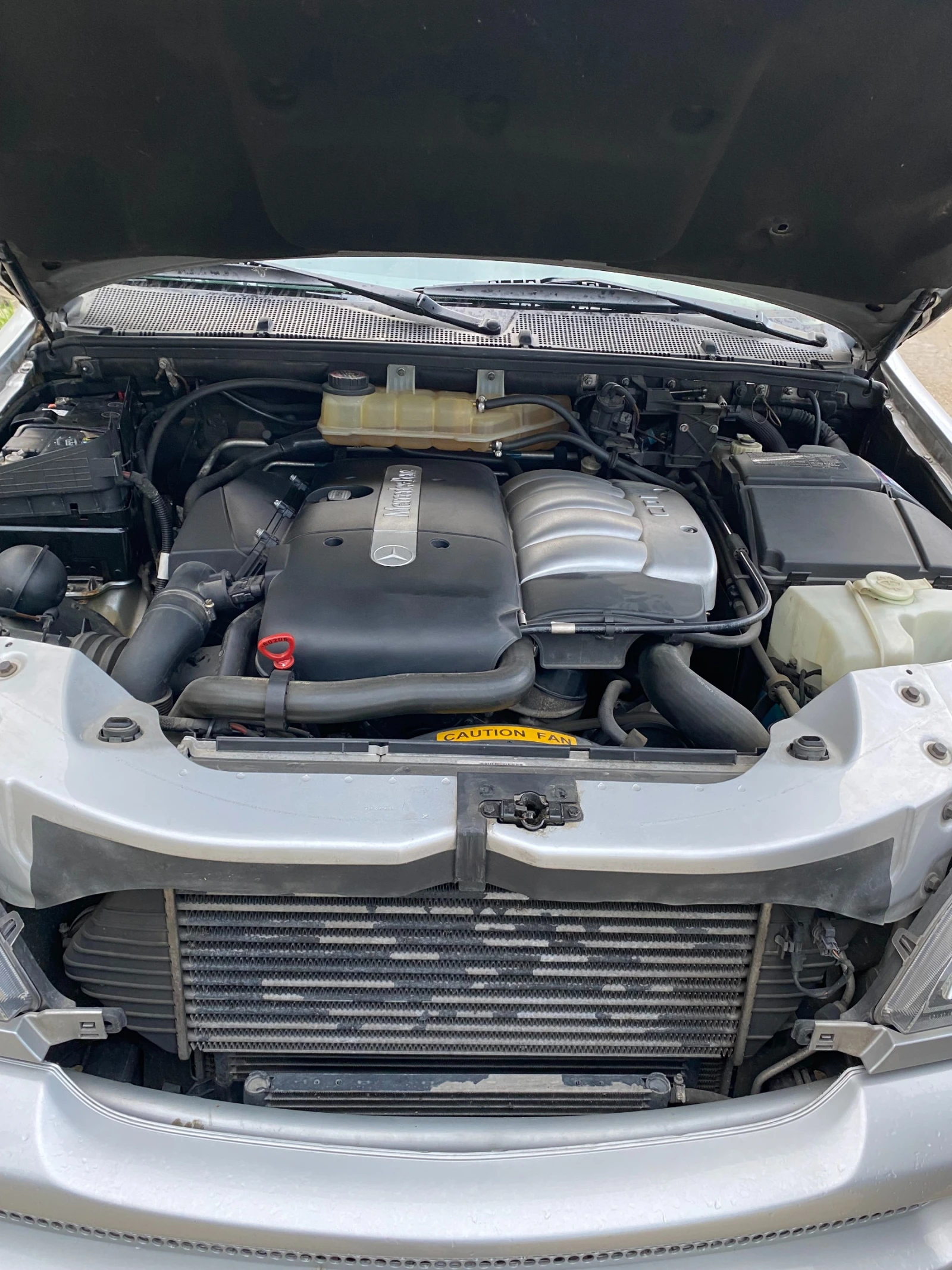 Mercedes-Benz ML 270, снимка 4 - Автомобили и джипове - 54391826