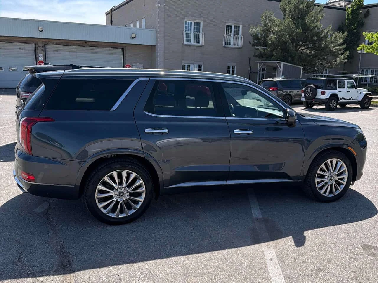 Hyundai Palisade * Ultimate * CARFAX * ЦЕНА ДО БГ, снимка 4 - Автомобили и джипове - 55052090