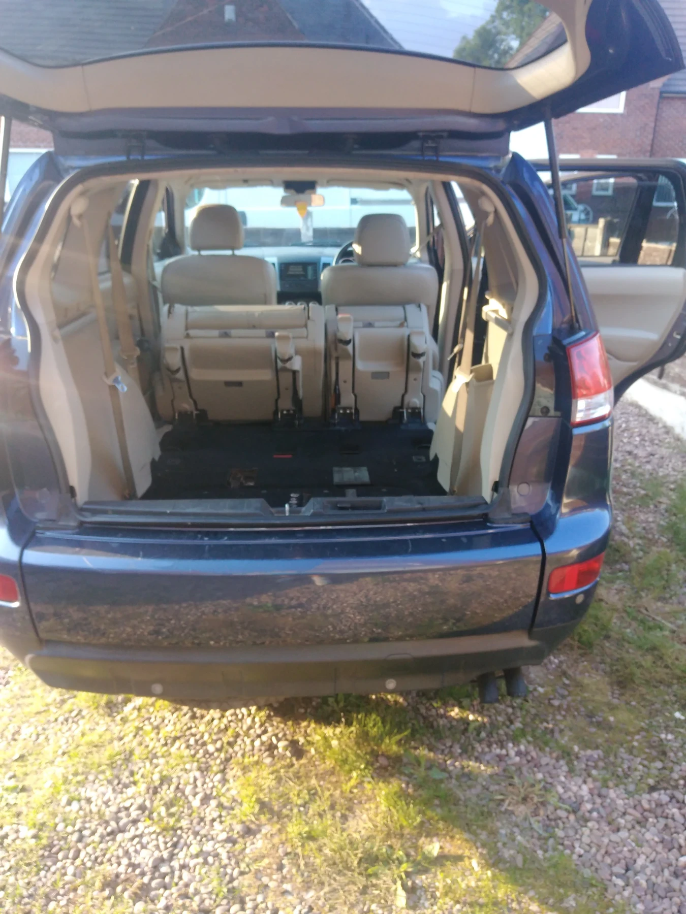 Citroen C-Crosser, снимка 15 - Автомобили и джипове - 55616588