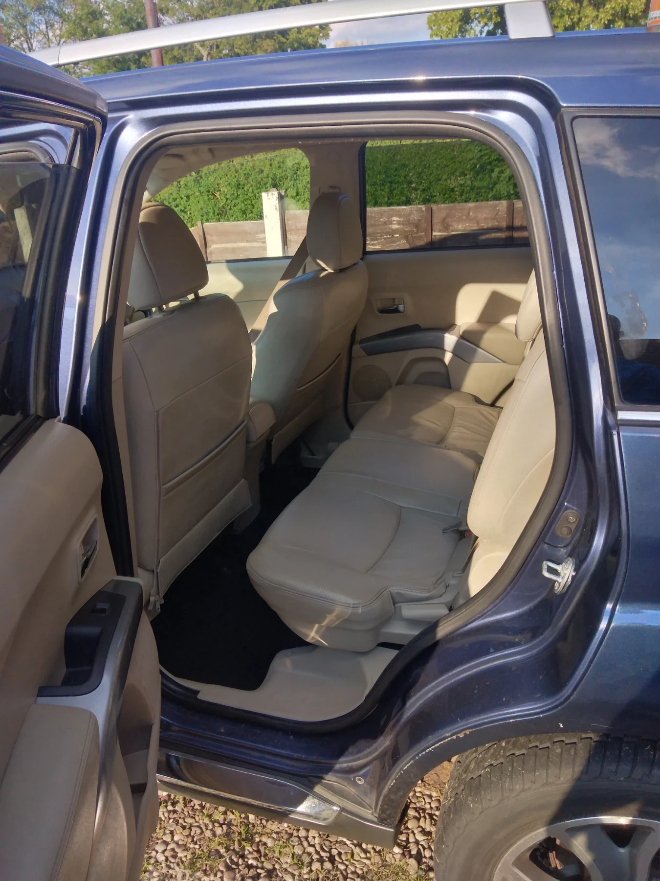 Citroen C-Crosser, снимка 5 - Автомобили и джипове - 55616588