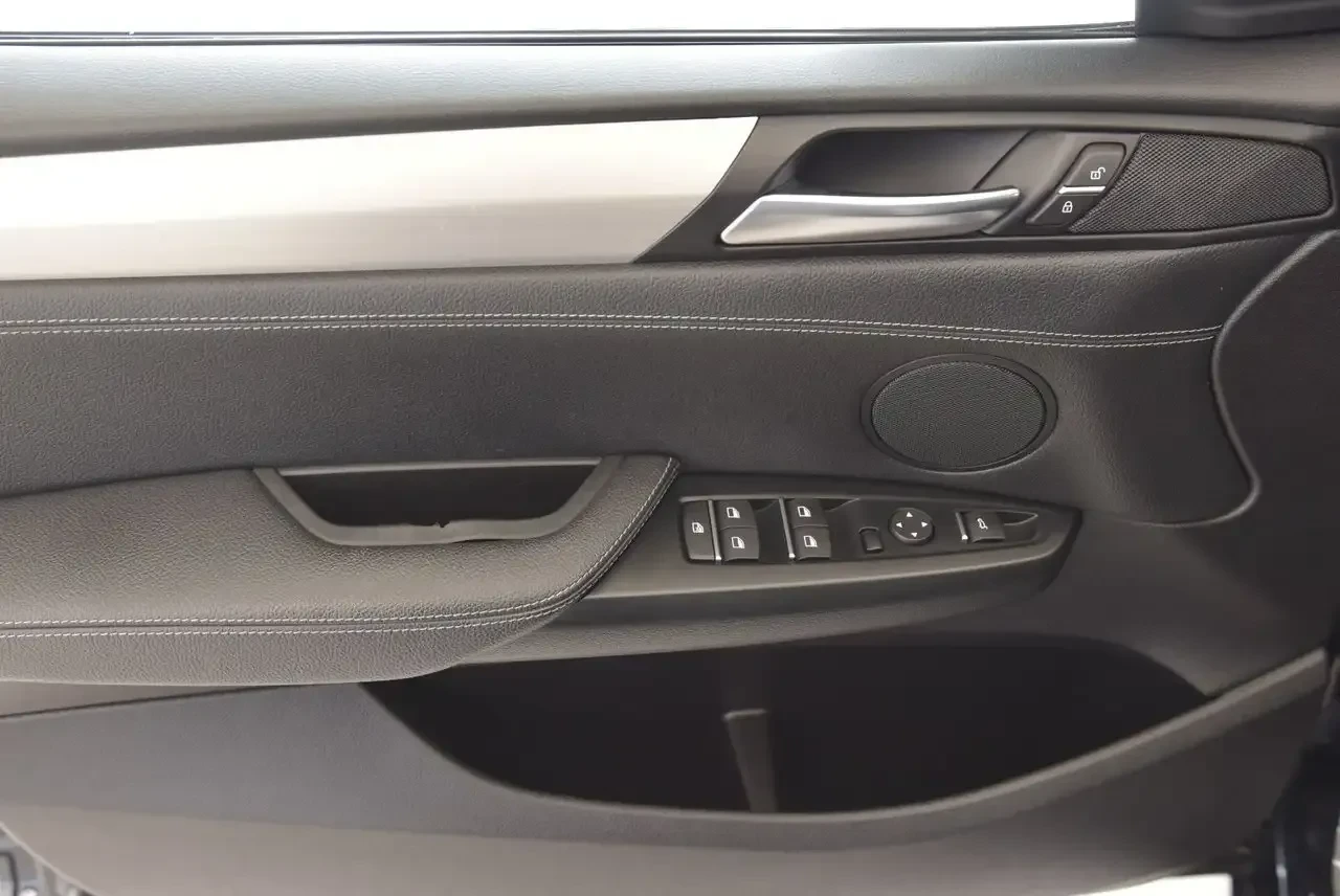 BMW X4 xDrive28i+ PREMIUM PACK+ M SPORT, снимка 11 - Автомобили и джипове - 55781546