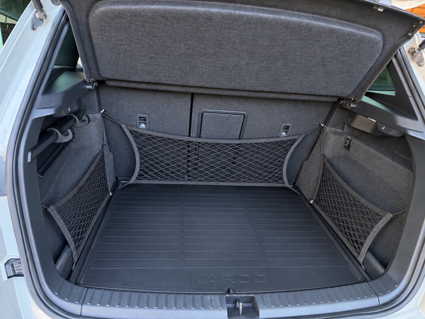 Skoda Karoq, снимка 5 - Автомобили и джипове - 56157205
