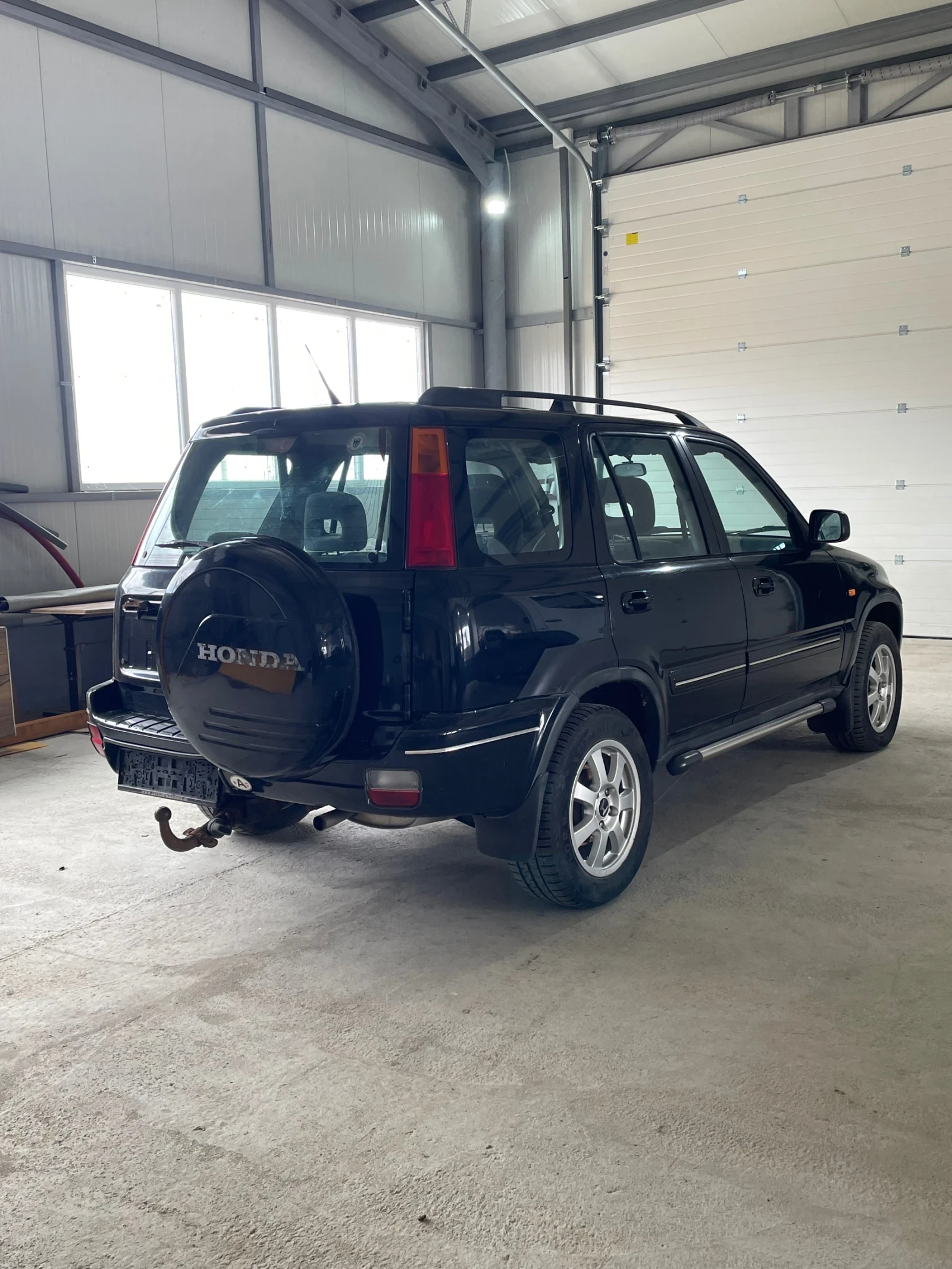 Honda Cr-v 2.0i 147, снимка 5 - Автомобили и джипове - 56198394
