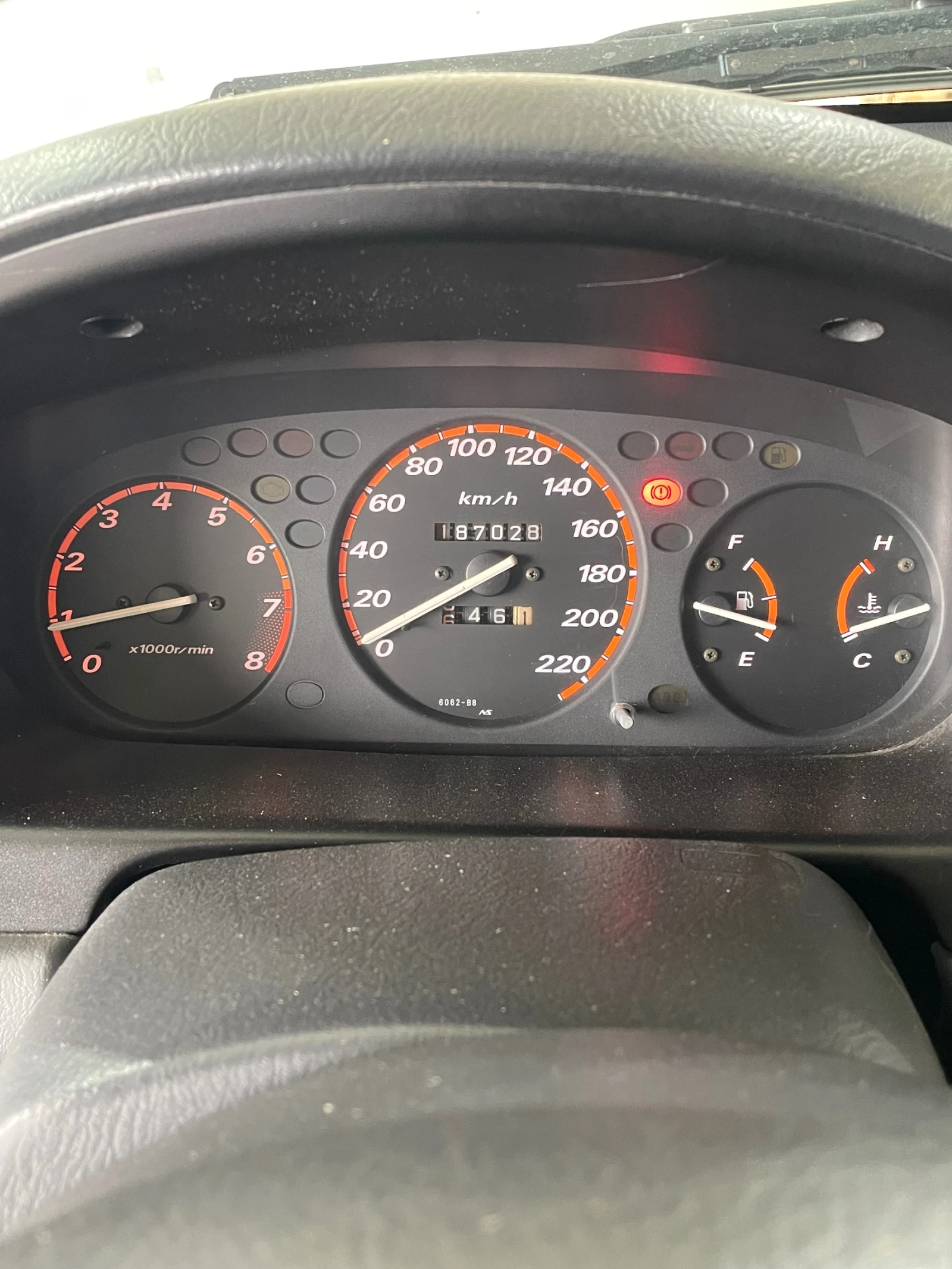 Honda Cr-v 2.0i 147, снимка 8 - Автомобили и джипове - 56198394