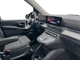 Mercedes-Benz V 300 EQ Long, снимка 9