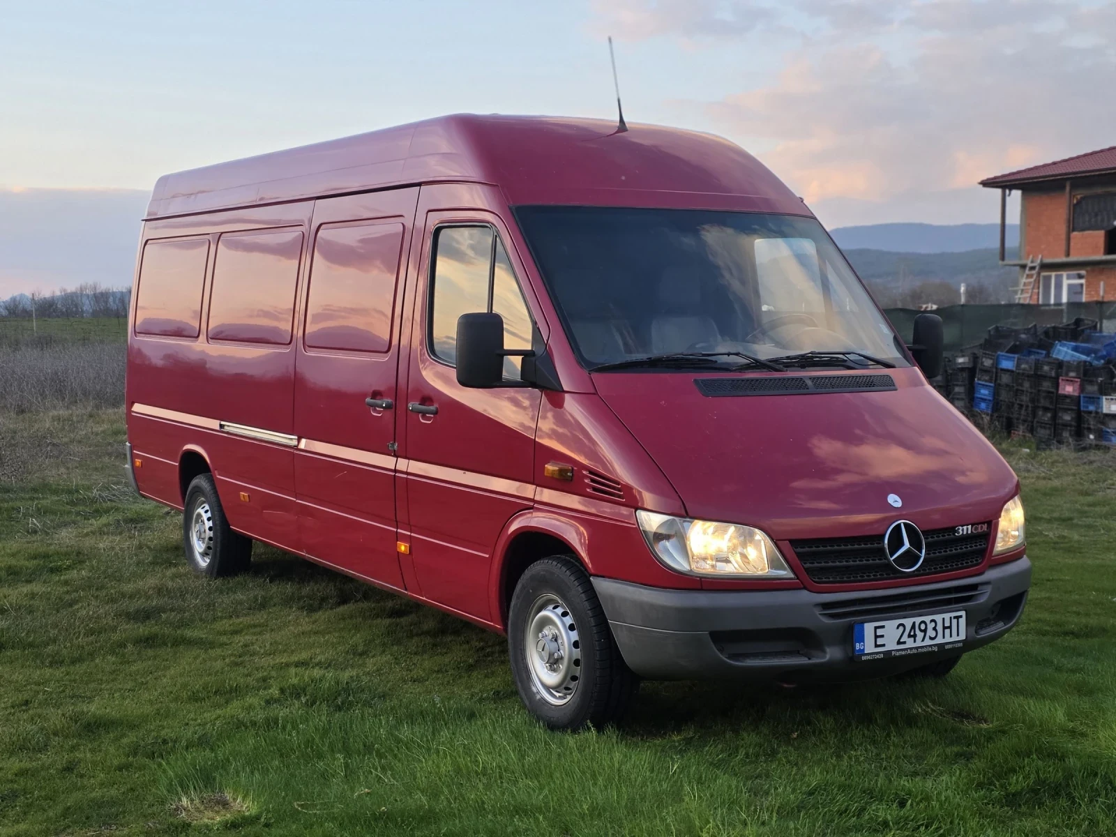 Mercedes-Benz Sprinter 311 2.2 CDI 110 k.c. Товарен ПЕРФЕКТЕН, снимка 6 - Бусове и автобуси - 53864151