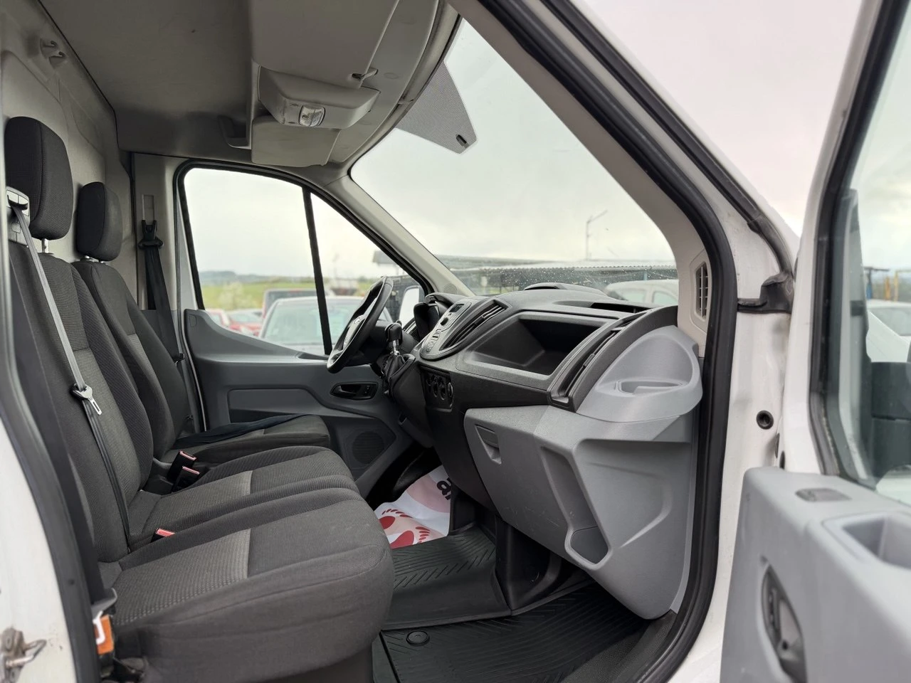 Ford Transit 2.0TDCI, снимка 11 - Бусове и автобуси - 54148292