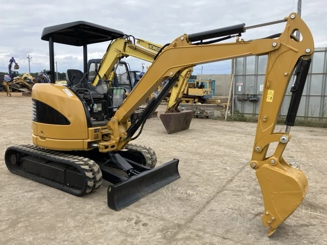Багер Cat 303CCR - ОЧАКВАН 30.10.2026!!!, снимка 2 - Индустриална техника - 55286228