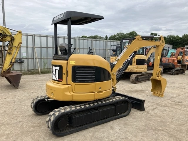 Багер Cat 303CCR - ОЧАКВАН 30.10.2026!!!, снимка 4 - Индустриална техника - 55286228