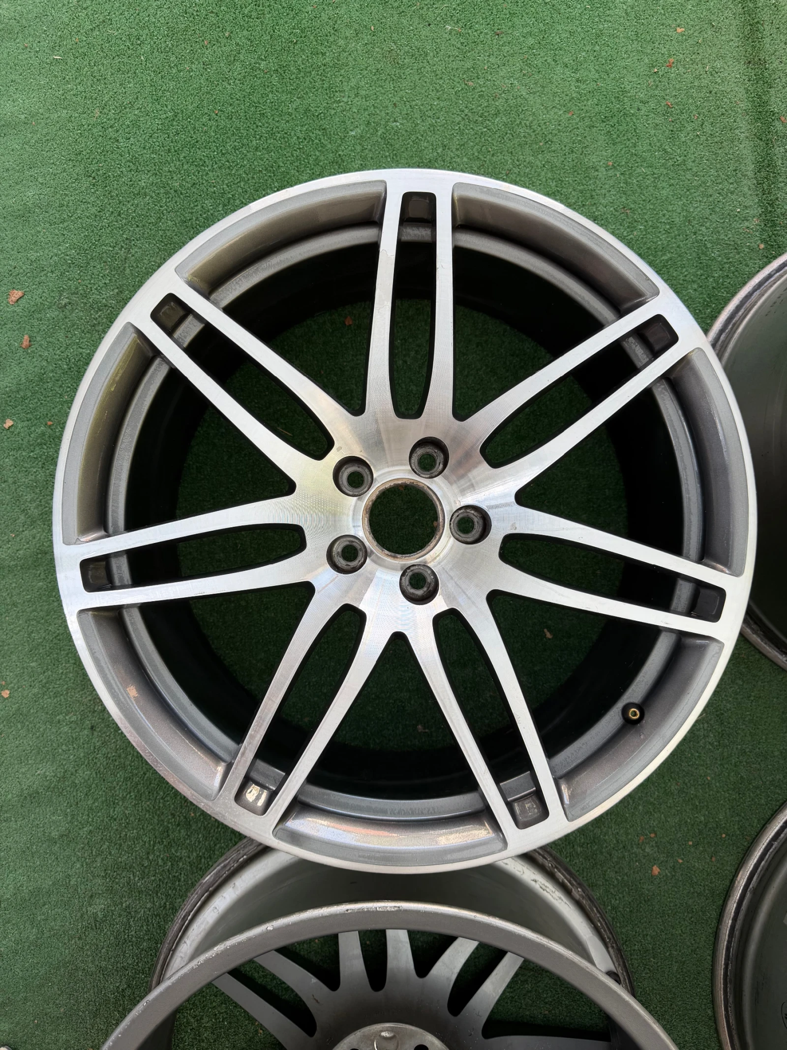 ������ �� Audi | Mobile.bg � ����������� 4