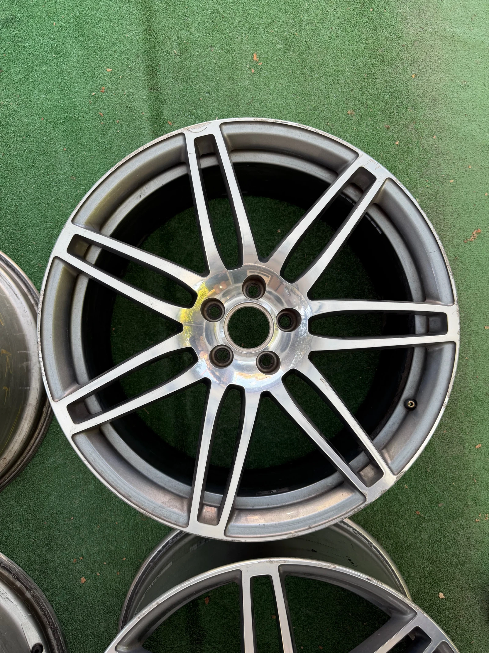 ������ �� Audi | Mobile.bg � ����������� 6