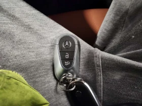 Mercedes-Benz C 300  | NIGHT PACK | PREMIUM PACK | 2 KEYS | DASH CAM , снимка 8