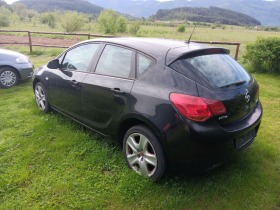 Opel Astra, снимка 4 - Автомобили и джипове - 45685425
