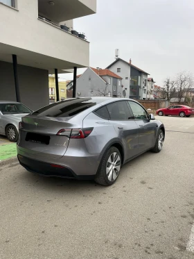 Tesla Model Y Long Range All Wheel Drive, снимка 5