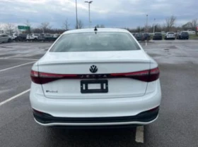 VW Jetta Trendline CARFAX * АВТО КРЕДИТ - 42000 лв. - 34607317 | Car24.bg