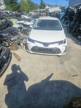 Toyota Corolla 1.8  HYBID