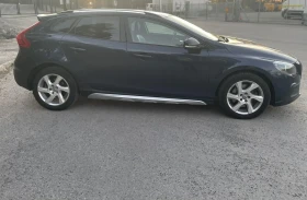 Volvo V40 Cross Country D4, снимка 4