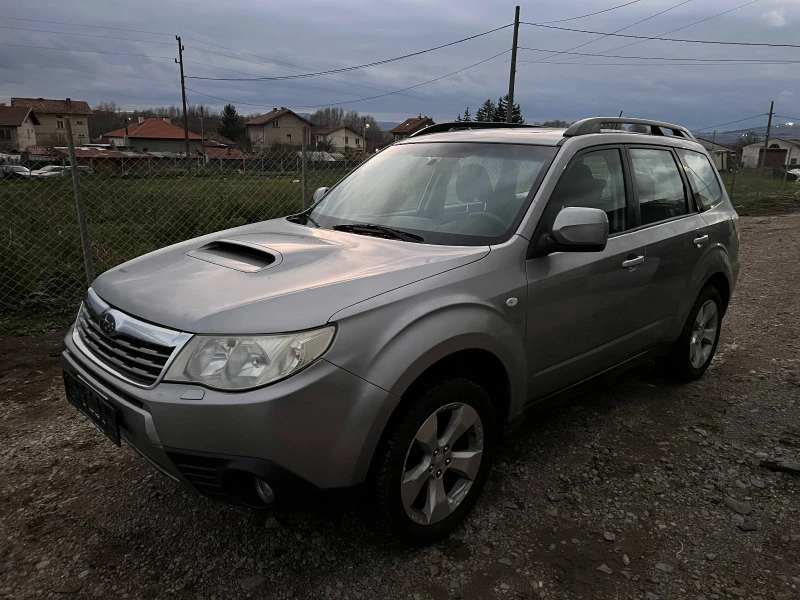 Subaru Forester 2.0d, снимка 2 - Автомобили и джипове - 38787738