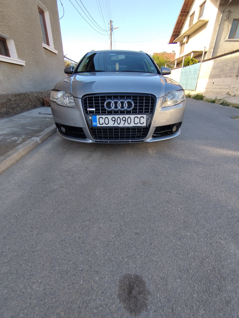Audi A4, снимка 1 - Автомобили и джипове - 46386223