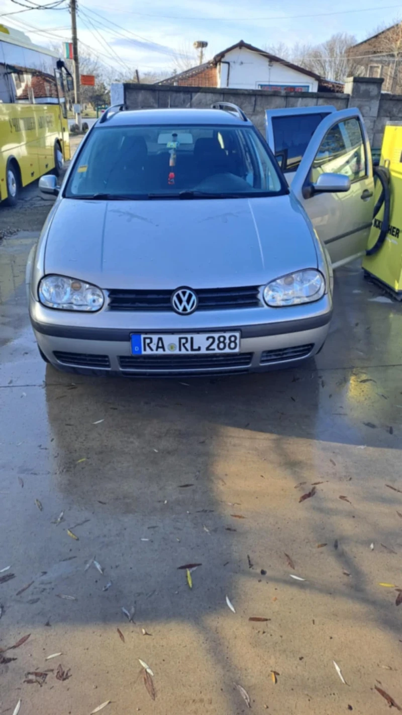 VW Golf, снимка 5 - Автомобили и джипове - 48540359